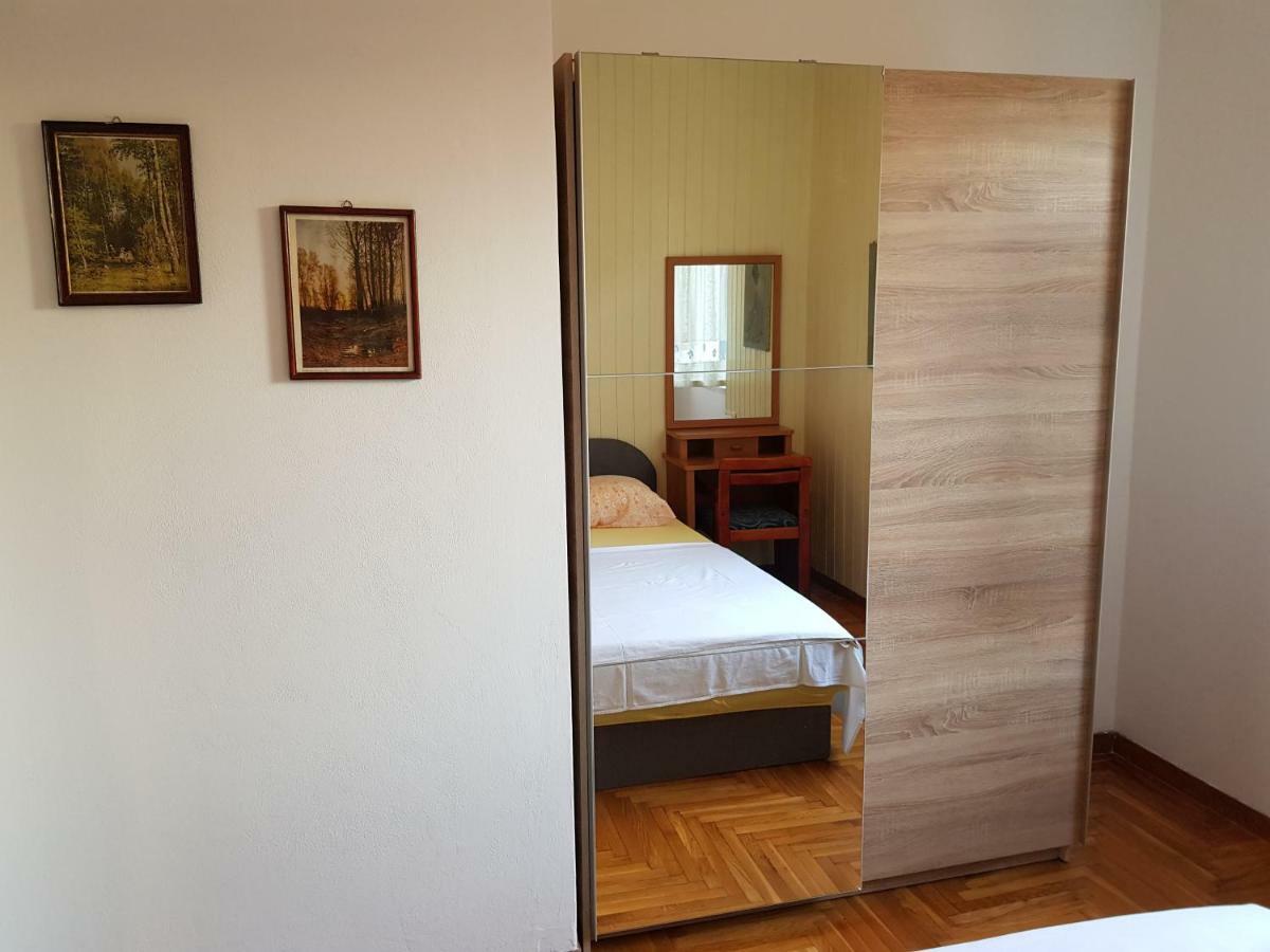 Mare Azzurro Apartments Pula Dış mekan fotoğraf