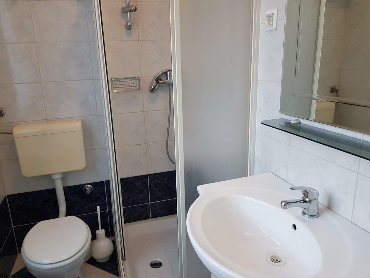 Mare Azzurro Apartments Pula Dış mekan fotoğraf