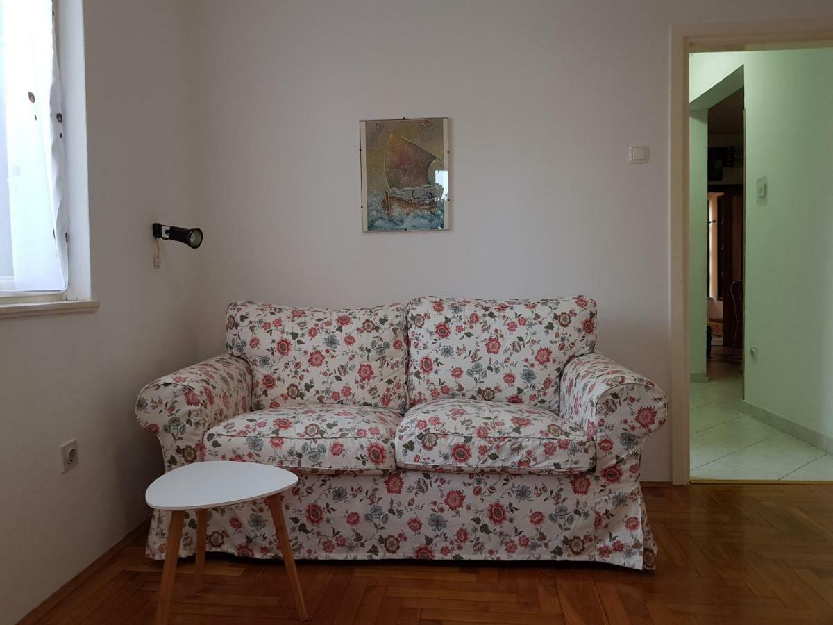 Mare Azzurro Apartments Pula Dış mekan fotoğraf