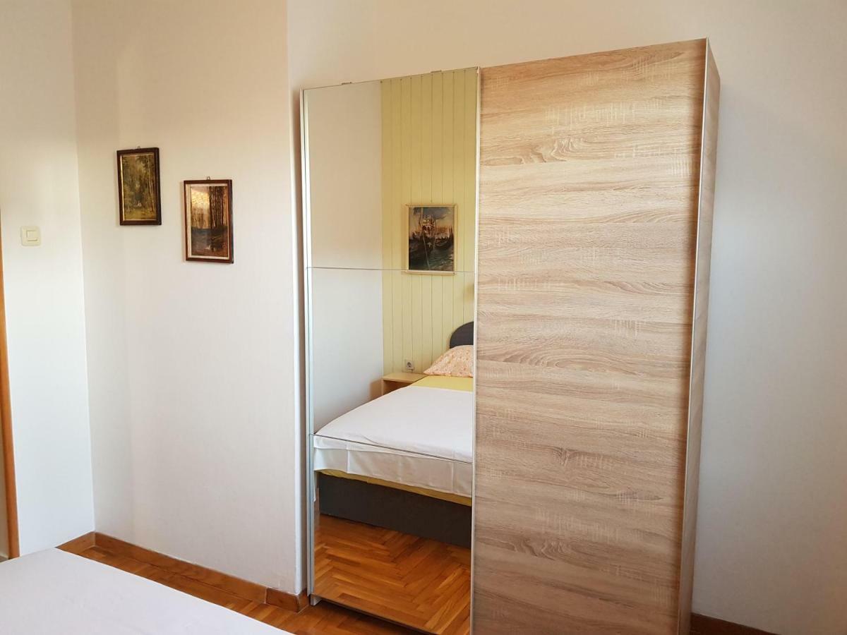 Mare Azzurro Apartments Pula Dış mekan fotoğraf
