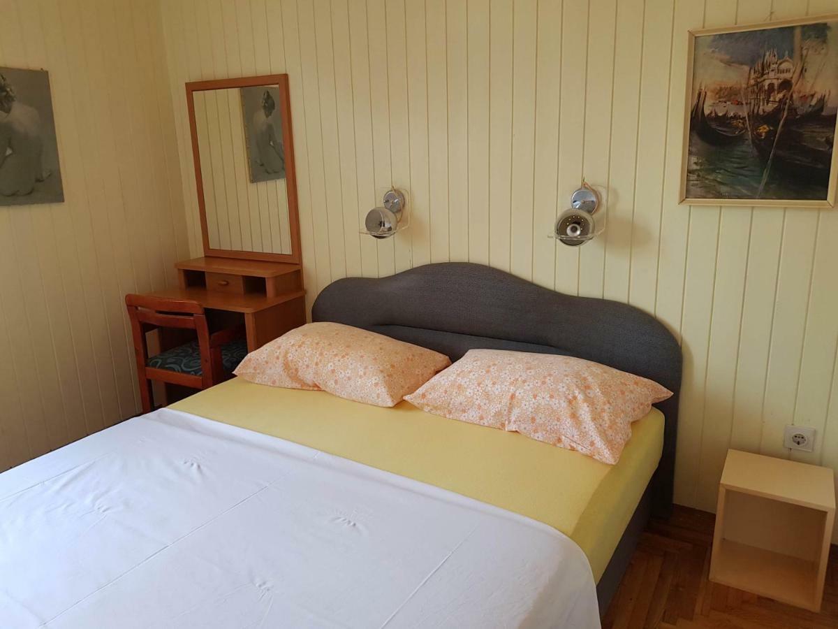 Mare Azzurro Apartments Pula Dış mekan fotoğraf